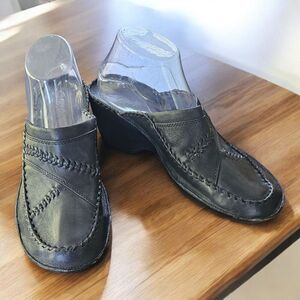 Clarks Black Braided Leather Mules Slide On Shoes Size 11 Boho Lagenlook Minimal